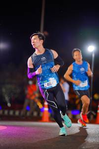 BIB: 401, 108, 109
                            <button type="button" onclick="openModal(21520410)" class="btn btn-primary btn-sm float-right btn-popup" data-toggle="modal" data-target=".modal-high-quality">
                        <i class="fas fa-shopping-cart"></i> Add to Cart
                    </button>
                                            <button type="button" onclick="isThisMe(21520410, true)" class="btn btn-success btn-sm float-right btn-popup btn-isme hidden" data-toggle="tooltip" data-placement="bottom" title="นี่คือรูปของคุณใช่ไหม คลิกที่นี่เพื่อเอาเข้าอัลบั้ม">
                        <i class="fas fa-plus"></i> Add to album
                    </button>
                    <button type="button" onclick="isThisMe(21520410, false)" class="btn btn-warning btn-sm float-right btn-popup btn-isnotme hidden">
                        <i class="fas fa-ban"></i> Remove from album
                    </button>